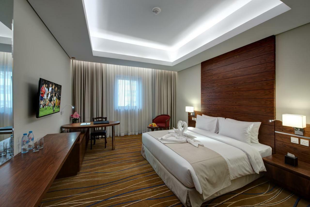 Center Hotel Sharjah Eksteriør bilde