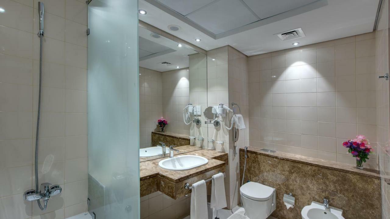 Center Hotel Sharjah Eksteriør bilde