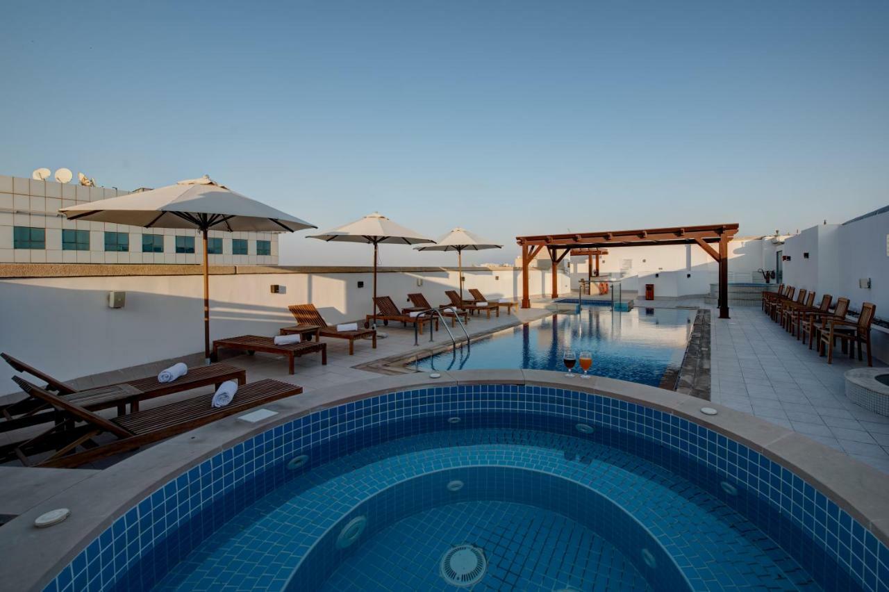 Center Hotel Sharjah Eksteriør bilde
